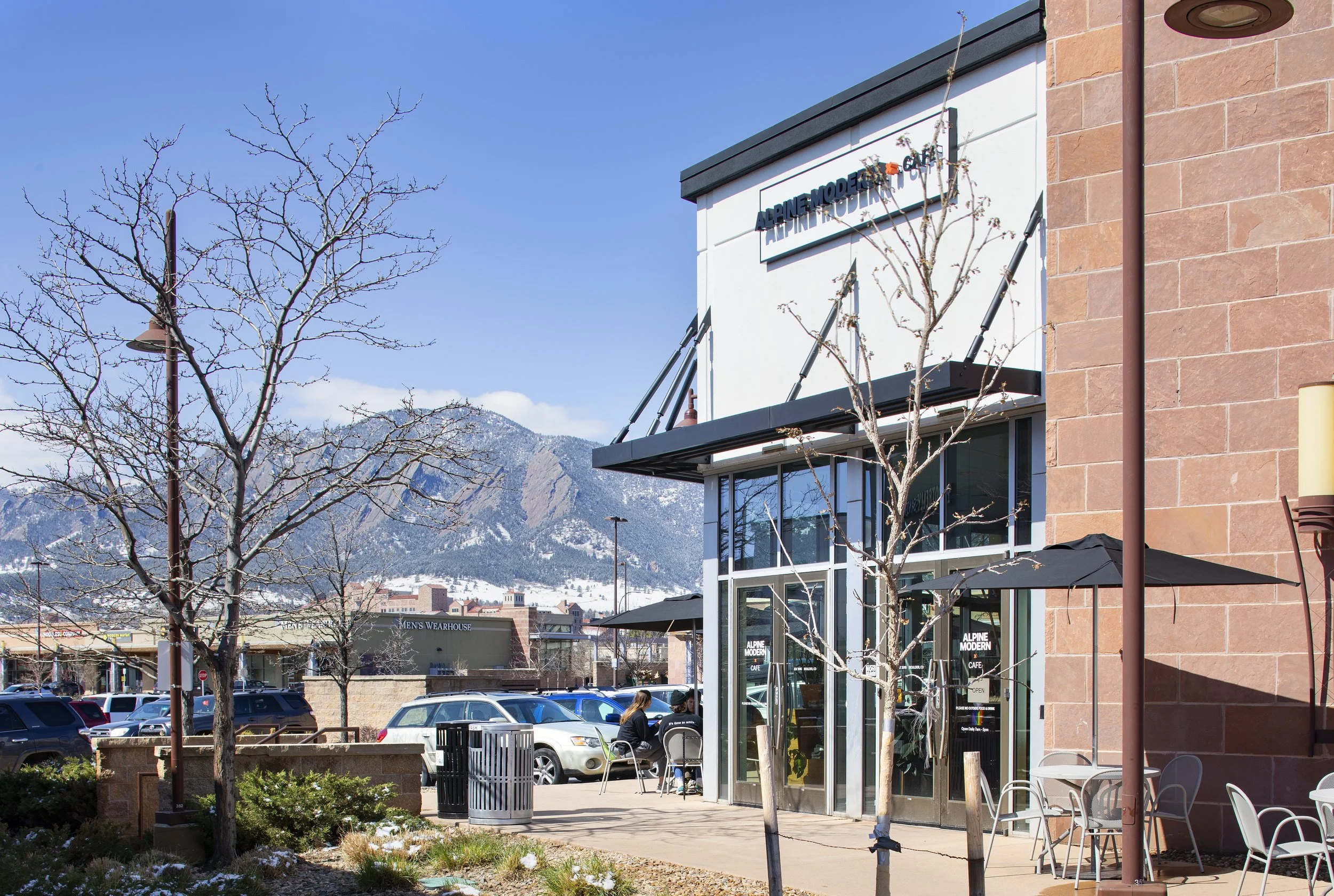 Exterior side view of Alpine Modern 29th Street Mall cafe in Boulder